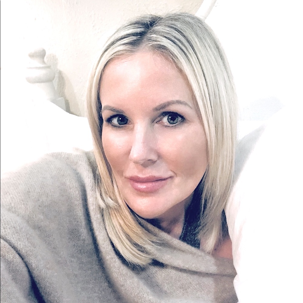 I’m very busy chasing Jimmy Choo 😉